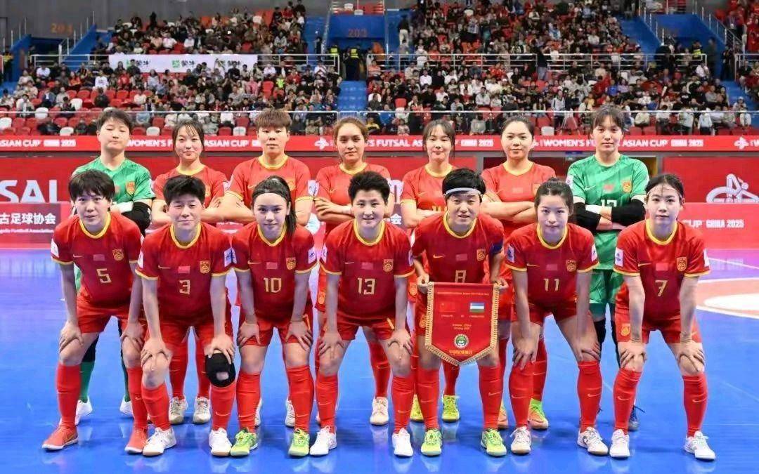 包含中国女足具备强大的实力在比赛中闪耀并胜利的词条