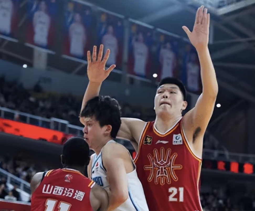 爱游戏在线登录-山西队主场取胜，北京战队落败